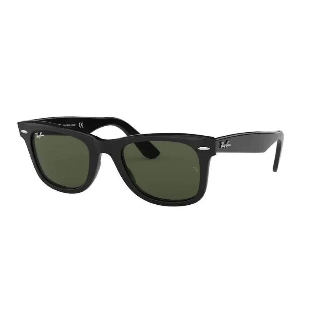 Ray-Ban Unisex Black Classic Wayfarer Style Sunglasses
