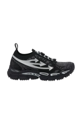 M-Be Right Back 001 Sneakers