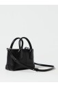 mini-sac-a-main-en-cuir-noir