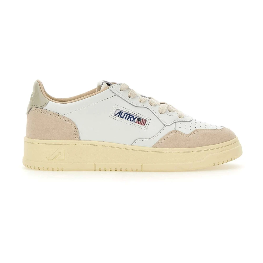 Autry Women's White Sneakers, 4 Uk, Medalist Low