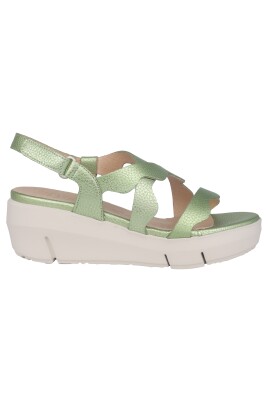 gron-platform-sandal-til-kvinder