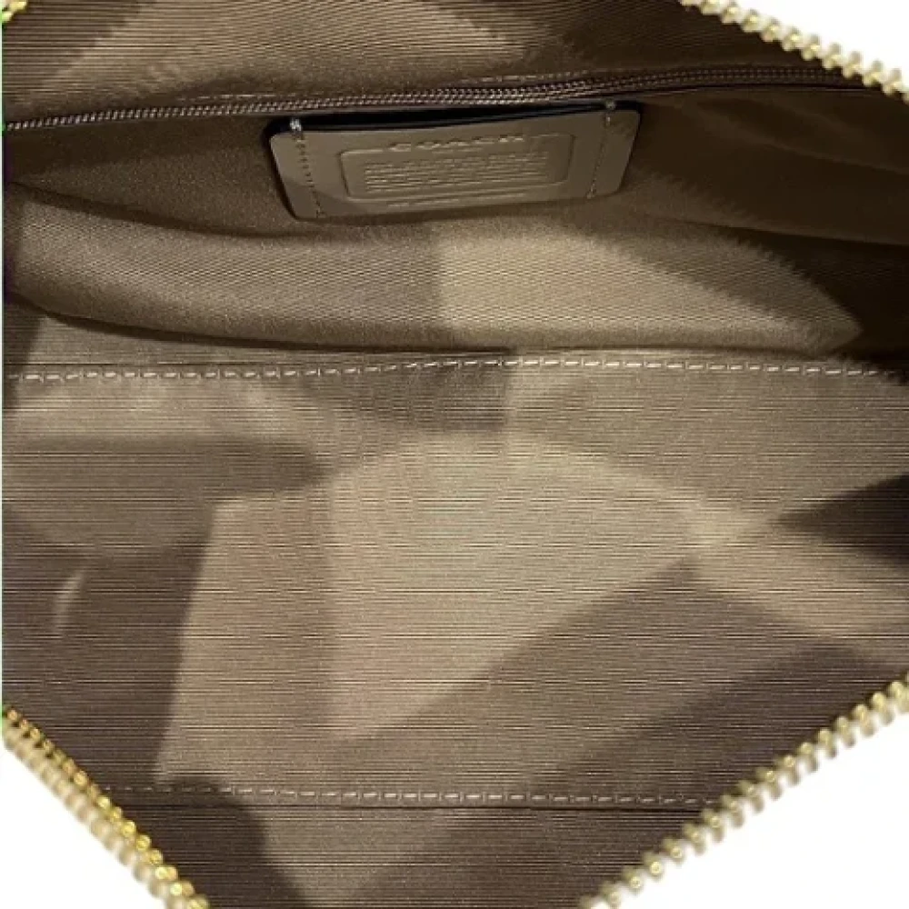 Coach Pre-owned Leather handbags White Dames