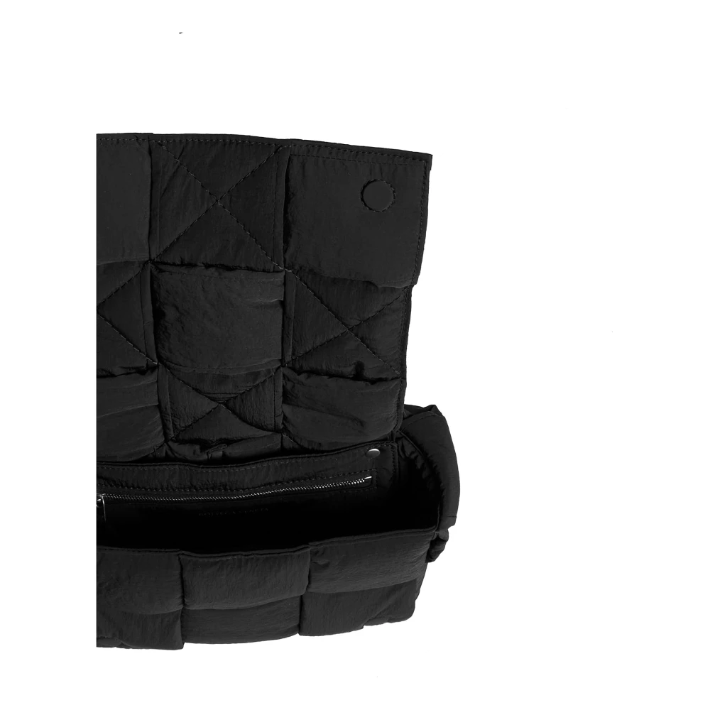 Bottega Veneta Zwarte Tassen voor Stijlvolle Outfits Black Dames
