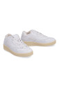 baskets-basses-avec-inserts-en-mesh