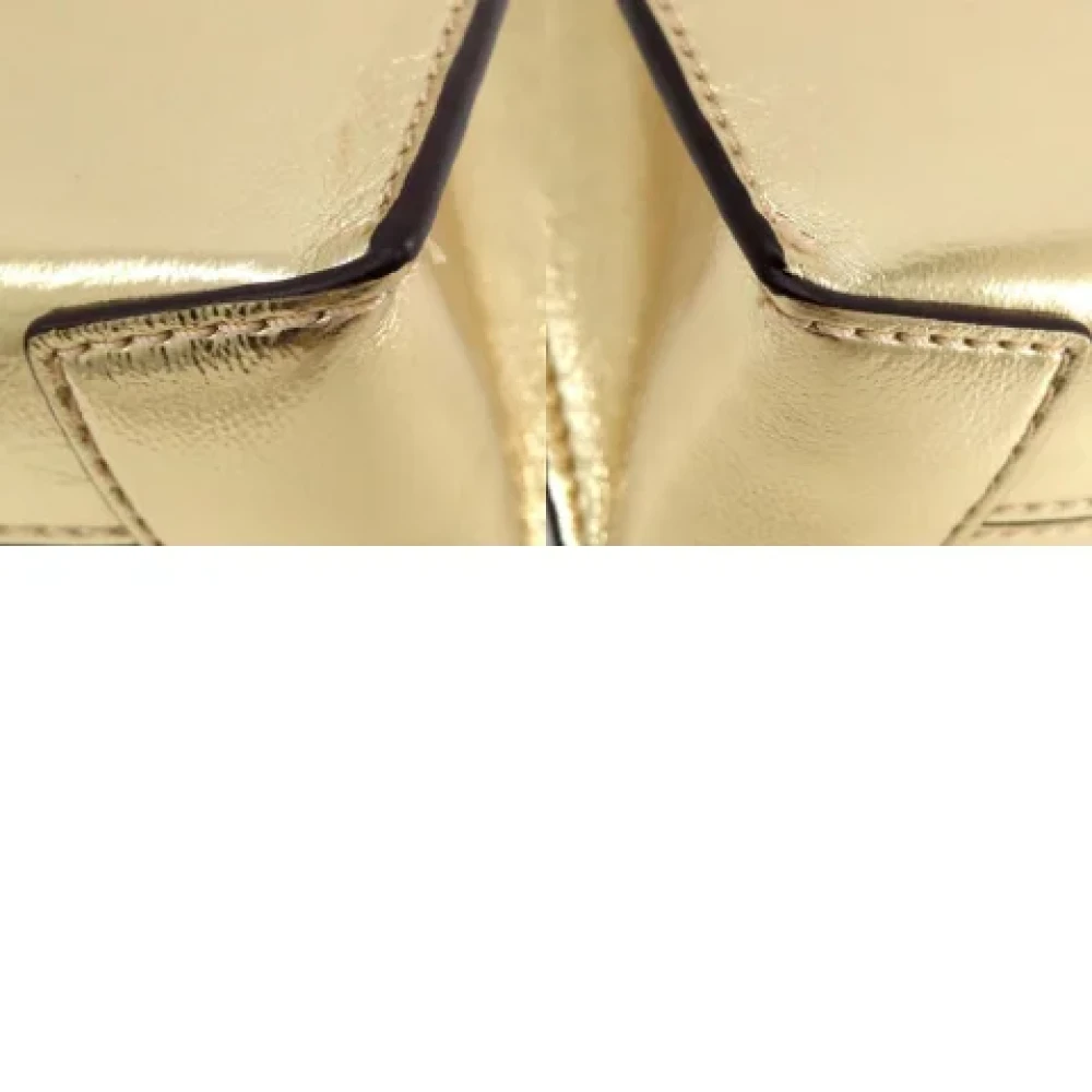 Michael Kors Pre-owned Plastic handbags Yellow Dames