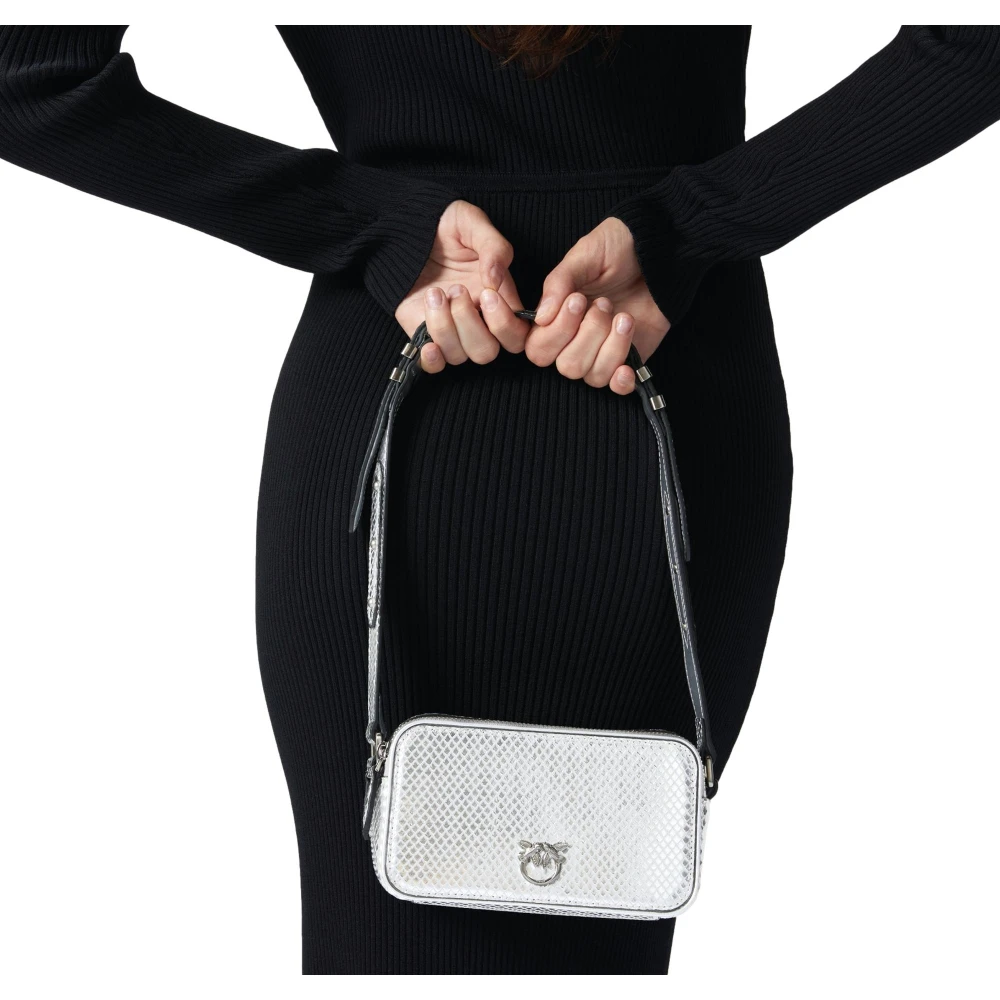 pinko Zilveren Gelamineerde Leren Cameratas Gray Dames
