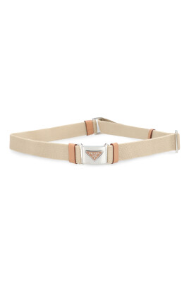 silver-tone-metal-buckle-leather-belt