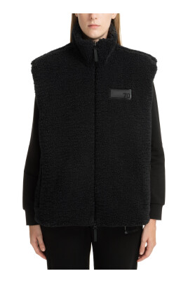 reversible-zip-up-vest-plain-logo
