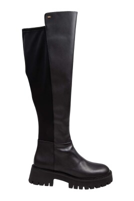 bottines-en-cuir-noir-a-bout-rond