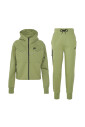 tech-fleece-windrunner