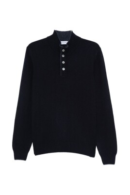 black-sweater-collection