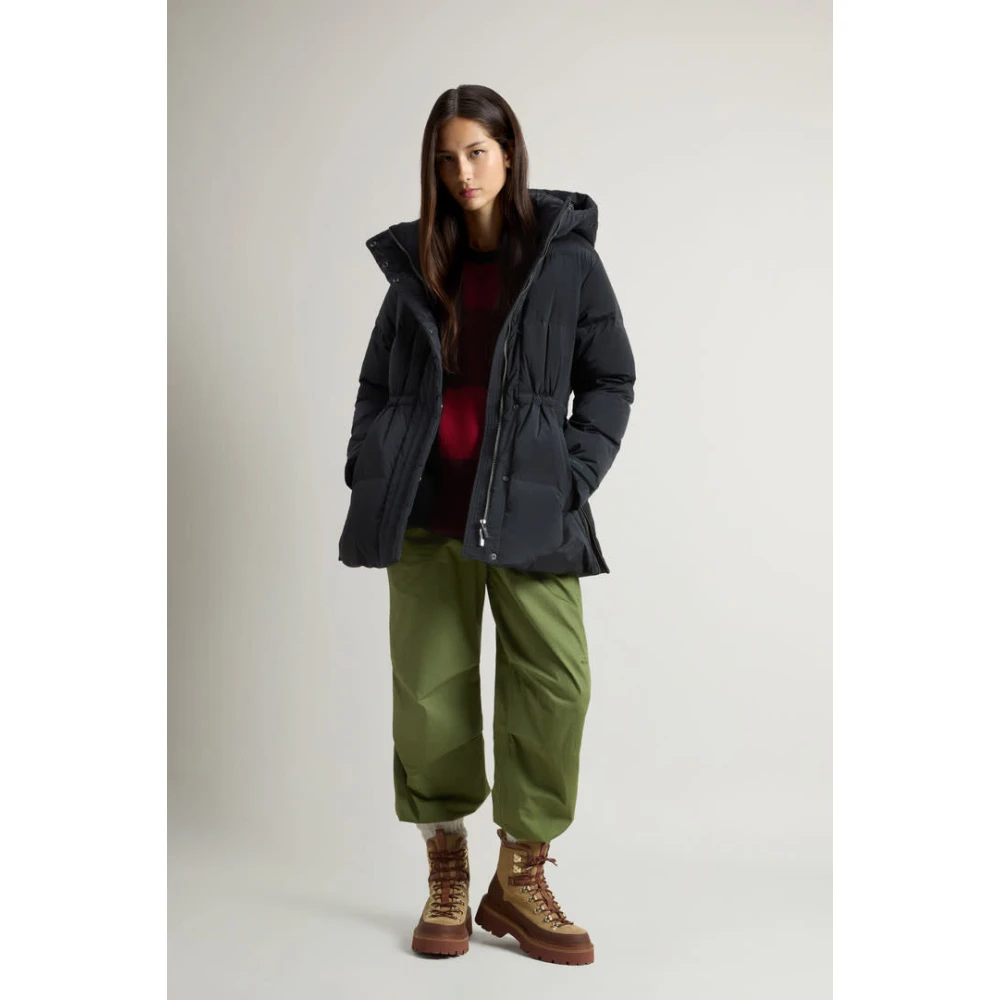 Woolrich Zwarte Pufferjas voor Vrouwen Black Dames