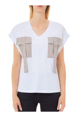 mode-t-shirt-vit-gra-med-bla