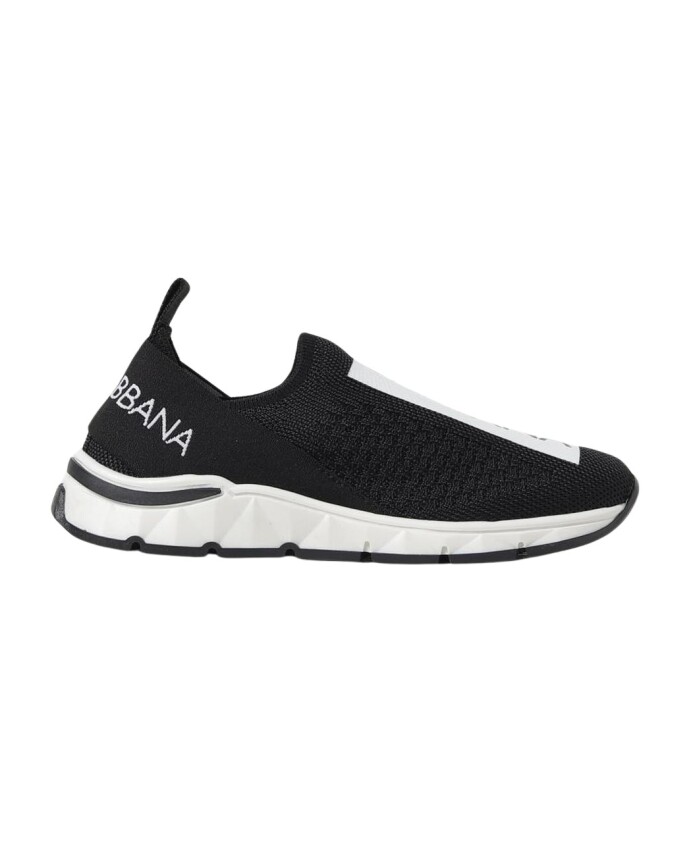 black-slip-on-sneakers