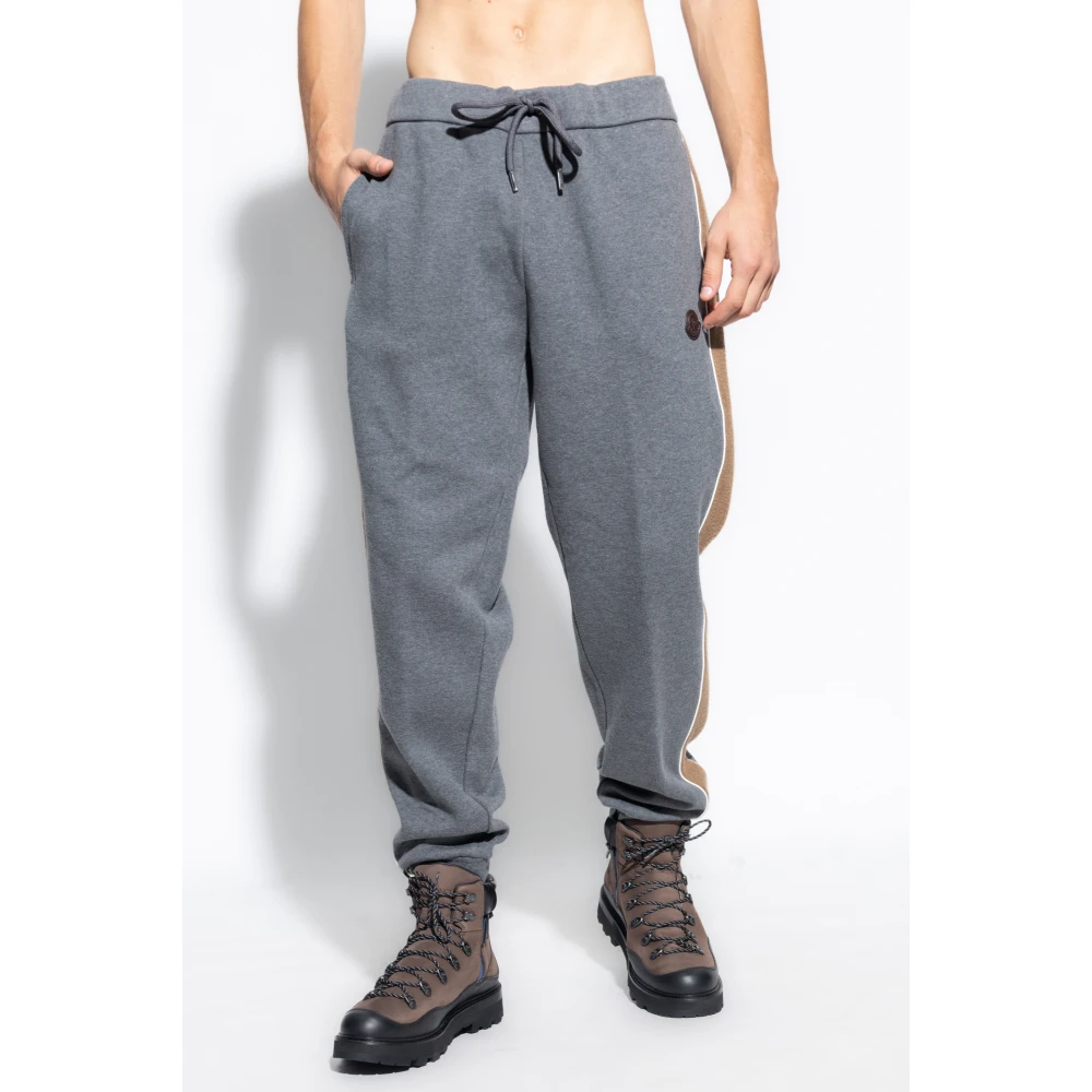 Moncler Sweatpants met logo patch Gray Heren