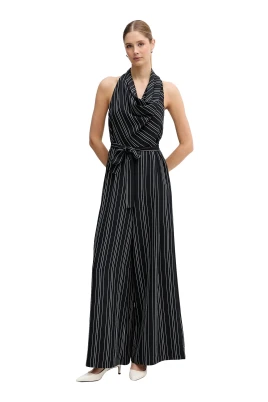 Randig bältad jumpsuit
