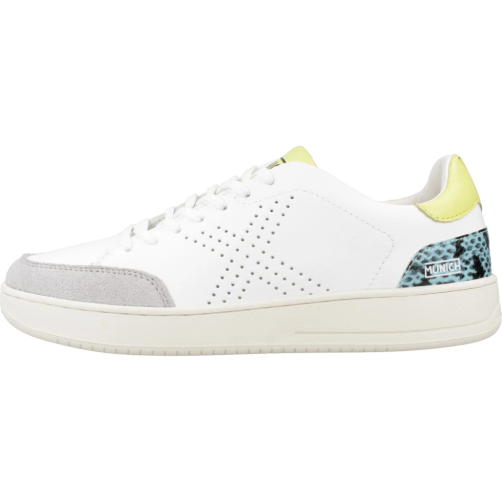 Shoes > Sneakers - - Munich - Modalova
