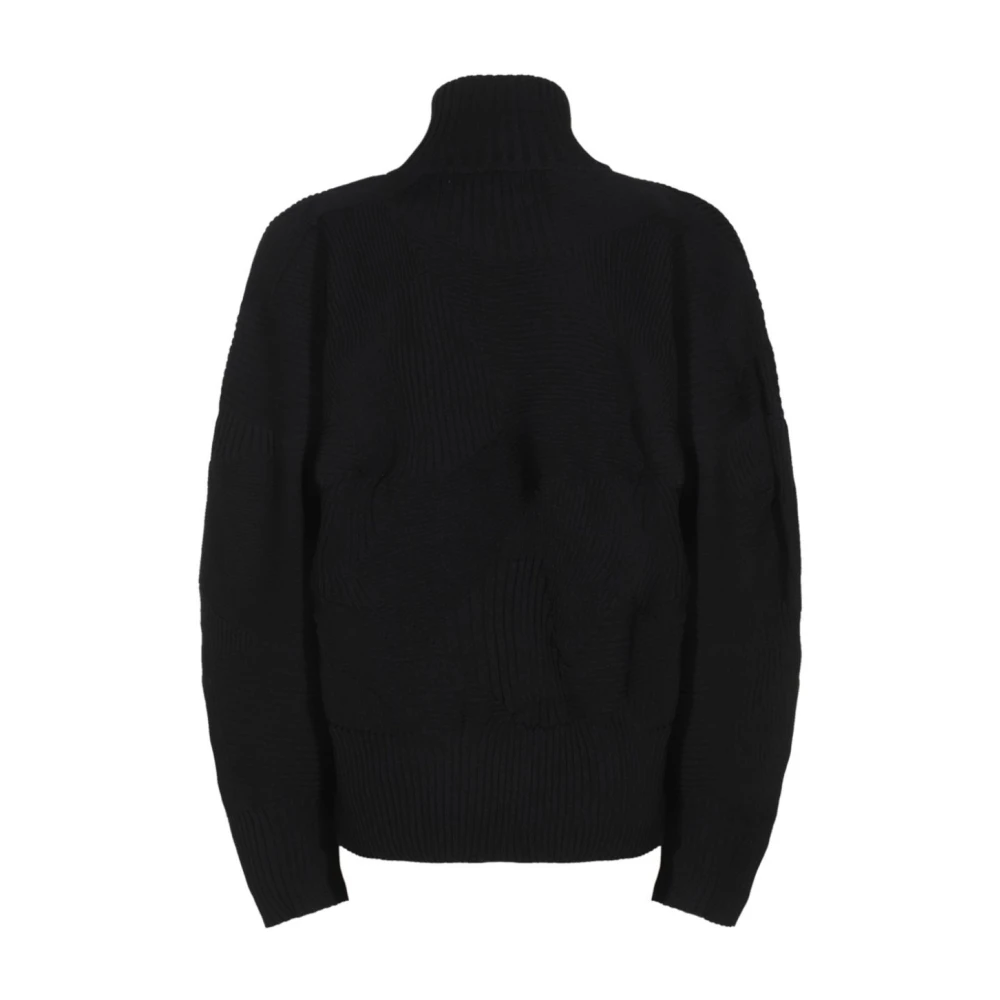 Issey Miyake Stijlvolle Kone Jas Black Dames