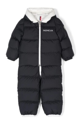 blue-kids-coats-with-logo-print