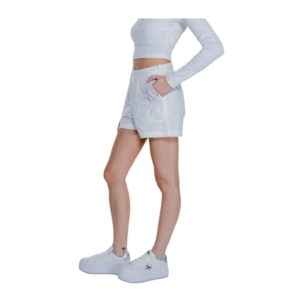 Only Witte Katoenen Casual Shorts Vrouwen White Dames