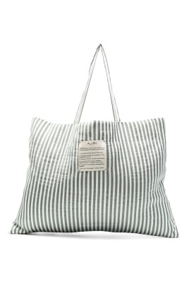 striped-tote-bag