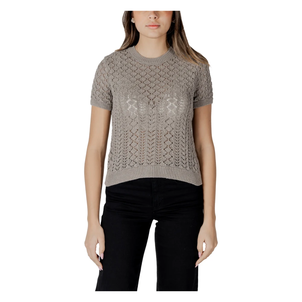 Only Women's Brown Plain Round Neck T-Shirt Extra Small