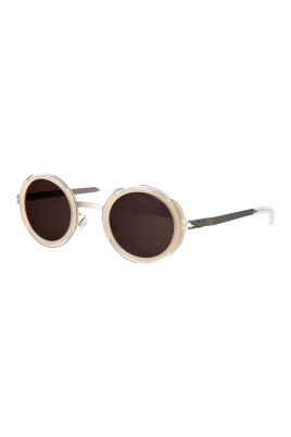 pearl-sunglasses-for-a-stylish-look