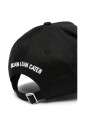 svart-hat-med-broderad-logotyp
