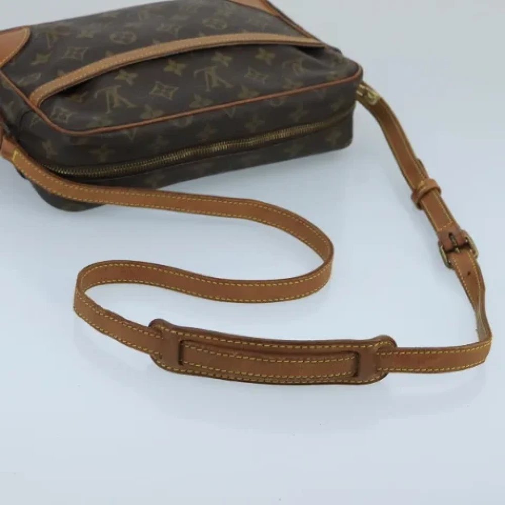 Louis Vuitton Vintage Pre-owned Canvas shoulder-bags Brown Dames