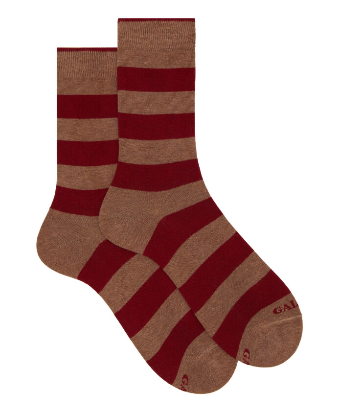chaussettes-courtes-en-coton-marron-a-rayures