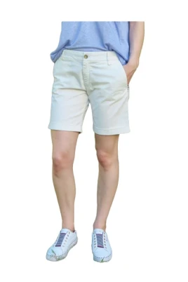 Bermudashorts med nitar
