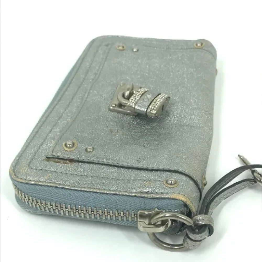 Chloé Pre-owned Leather wallets Gray Heren