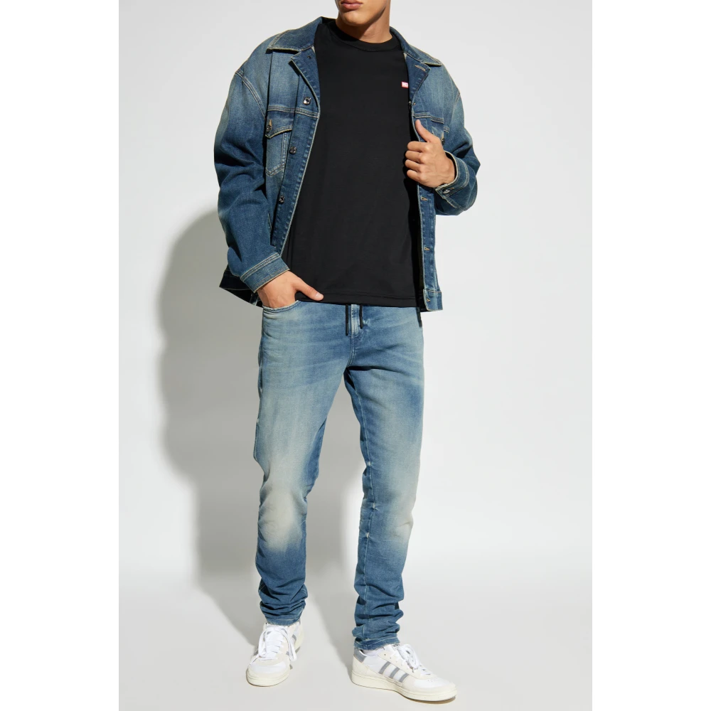 Diesel Versleten Jeans 2062 D-Strukt-B Blue Heren