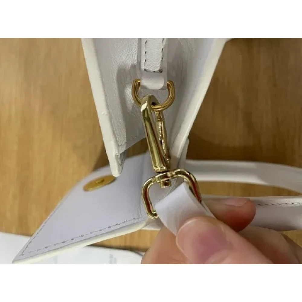 Jacquemus Pre-owned Leather handbags White Dames