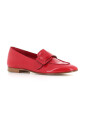 red-patent-leather-flat-sandals