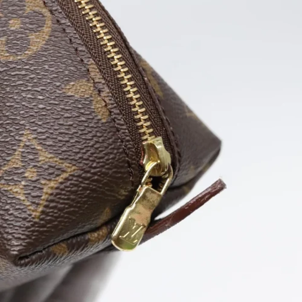 Louis Vuitton Vintage Pre-owned Canvas pouches Brown Dames