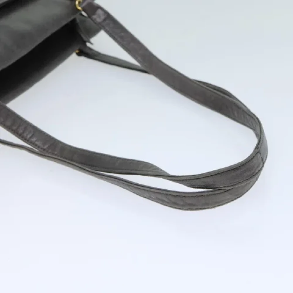 Bally Pre-owned Leather shoulder-bags Gray Dames
