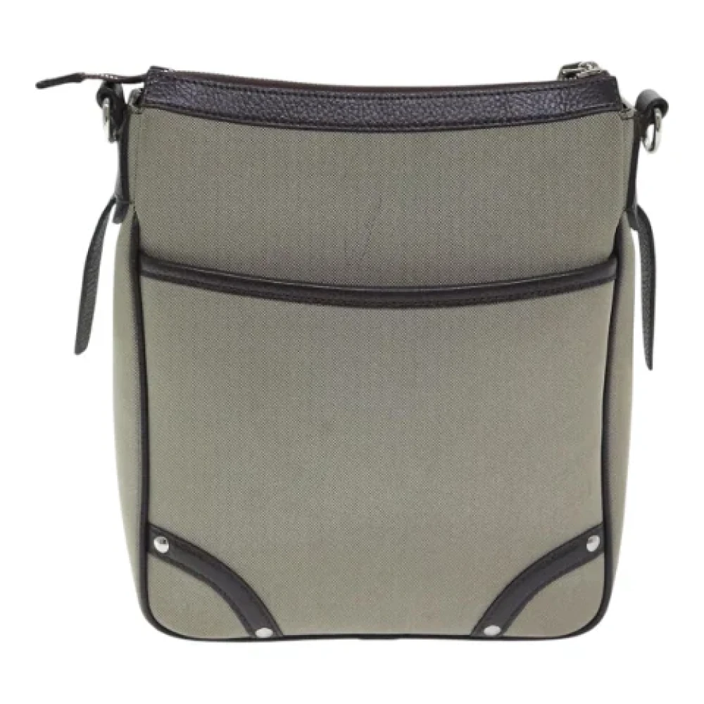Burberry Vintage Pre-owned Nylon shoulder-bags Gray Dames