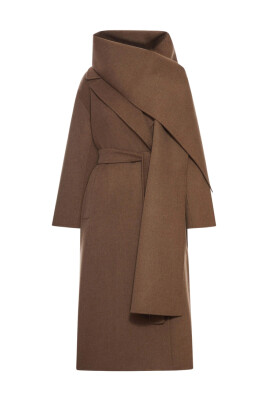 manteau-marron-a-ceinture