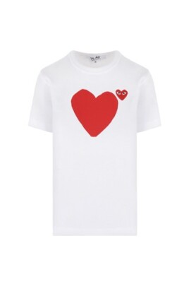 white-slim-fit-t-shirt-with-logo-patch