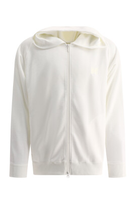 white-zippered-sweatshirt-aw24-style