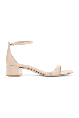 sandales-en-cuir-verni-nude-and-neutrals
