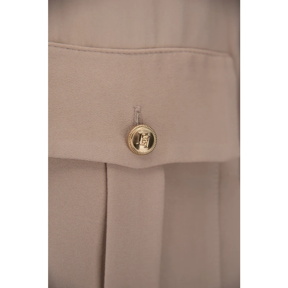 Elisabetta Franchi Gouden Knoop Lange Mouw Shirt Beige Dames