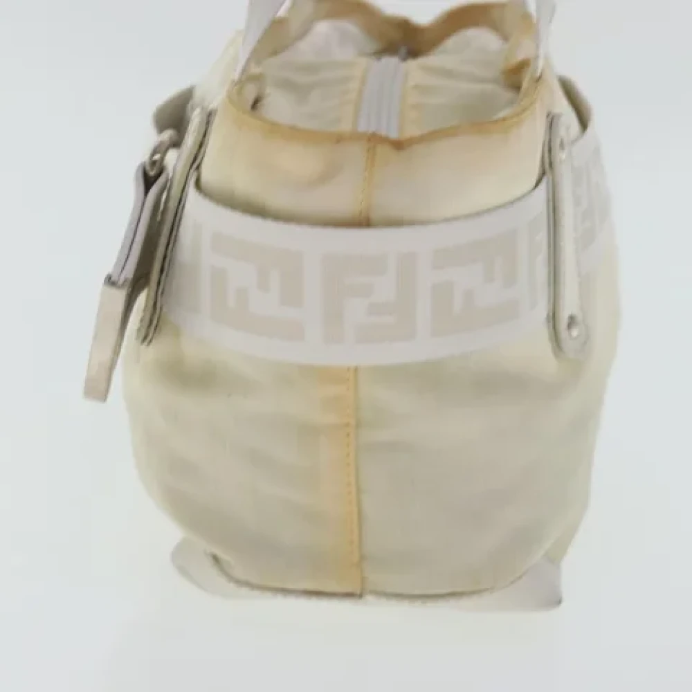 Fendi Vintage Pre-owned Canvas handbags Gray Dames