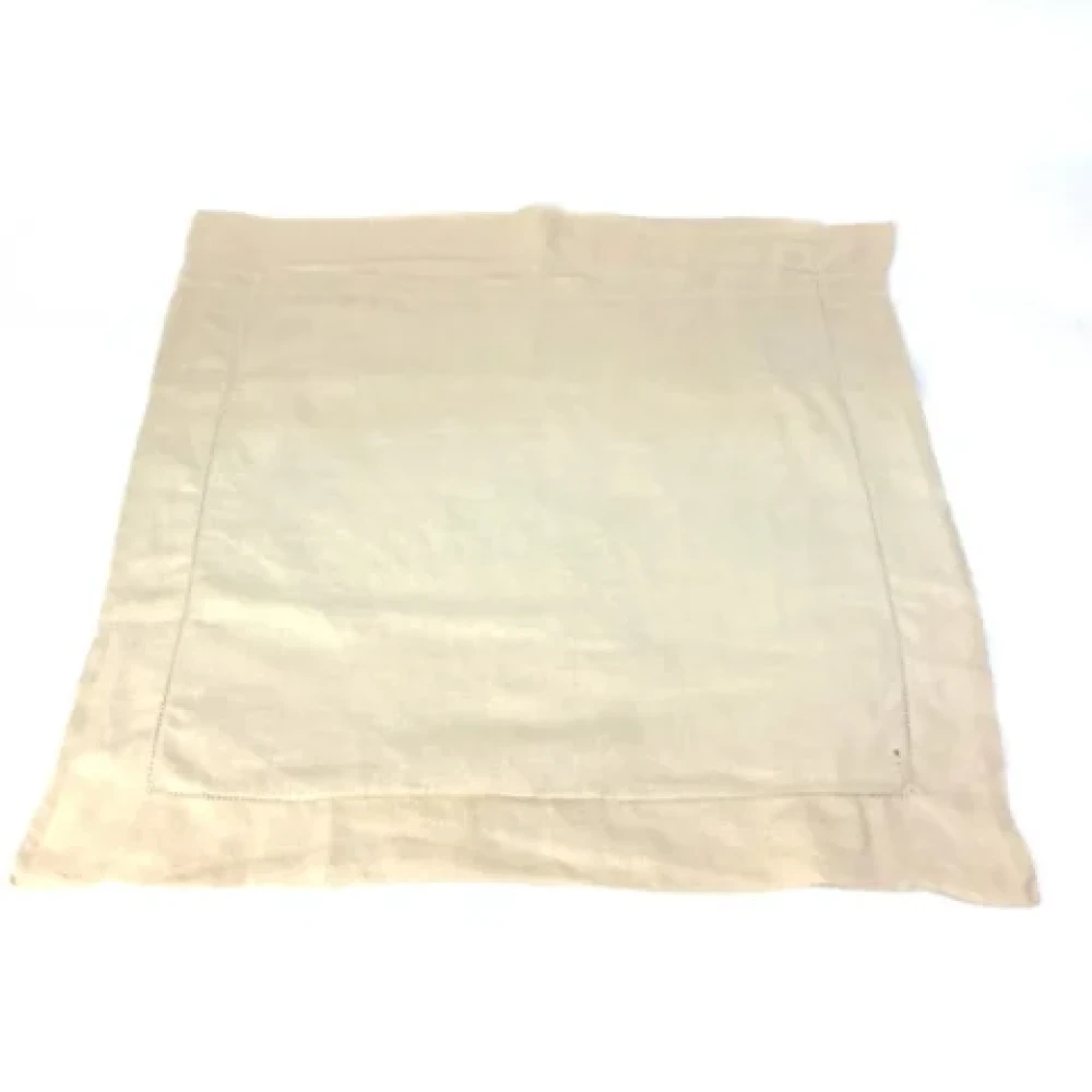 Hermès Vintage Pre-owned Fabric scarves White Dames