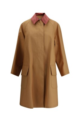 vattentat-trenchcoat