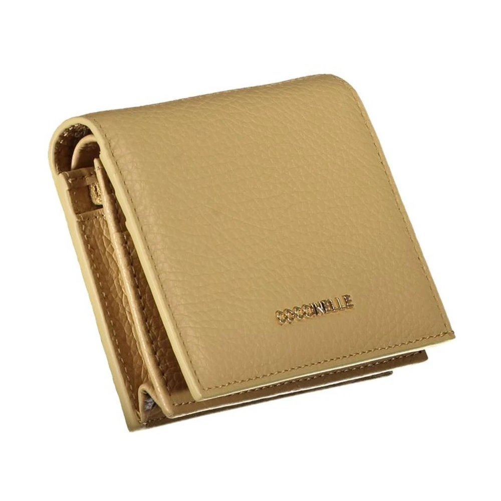 Coccinelle Beige Leren Portemonnee met Logo Beige Dames