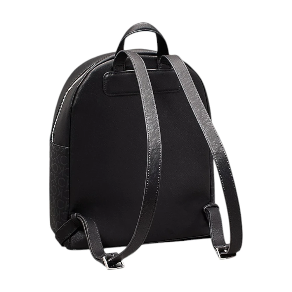 Calvin Klein Ronde Logo Rugzak in Zwart Black Dames