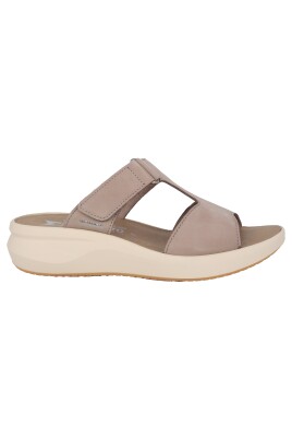 sandales-compensees-en-cuir-nubuck