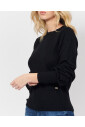 round-neck-knitwear